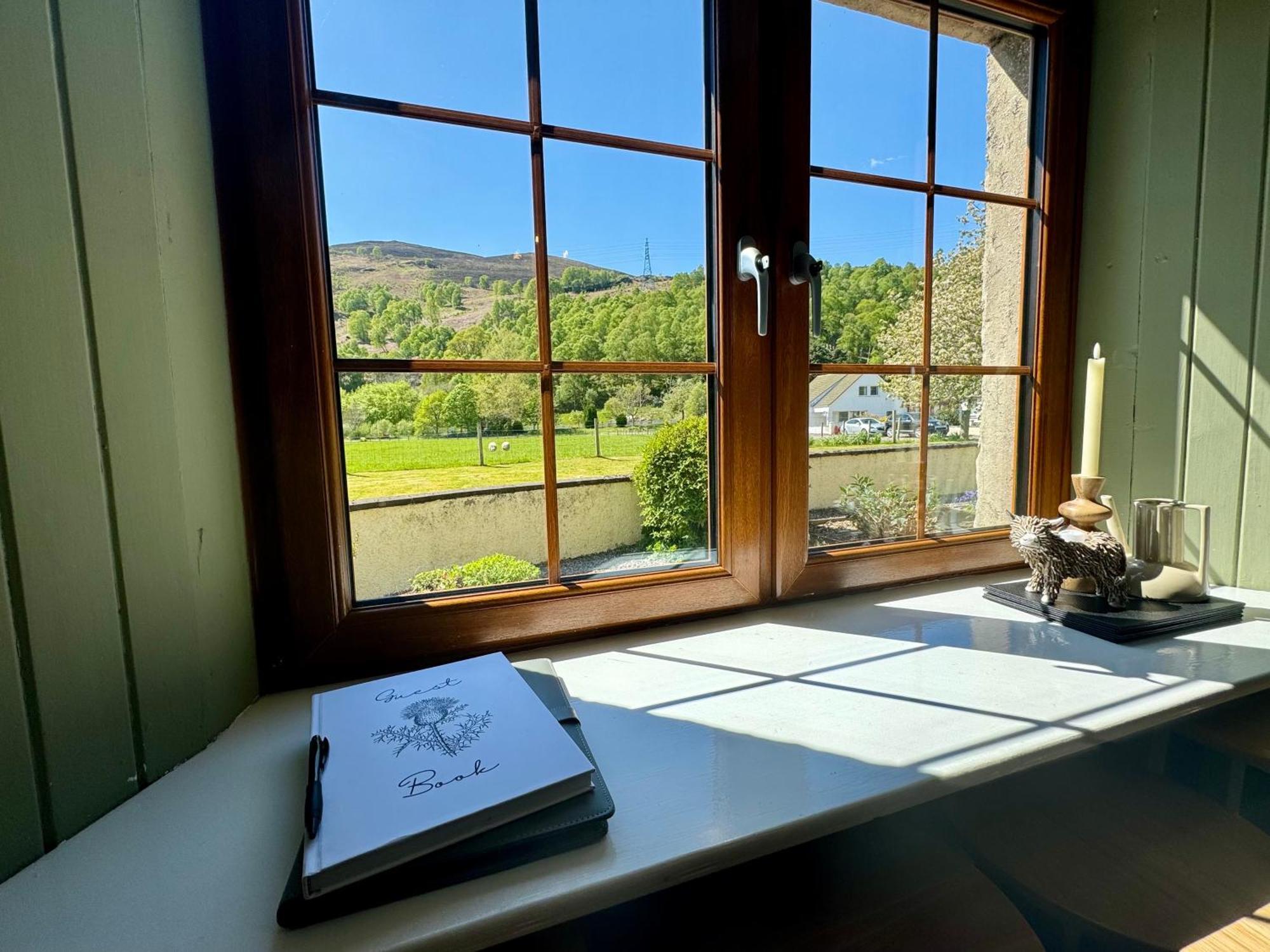 Rosemount Bothy - Highland Cottage Garve Luaran gambar